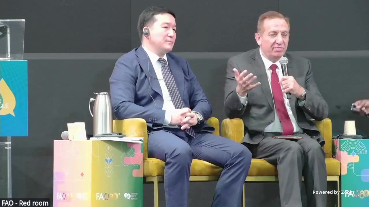 Jordan's Minister of Agriculture Saeb Khresat speaking on the ministerial panel, beside Kazakhstan's Vice Minister Arsen Zhakanbayev